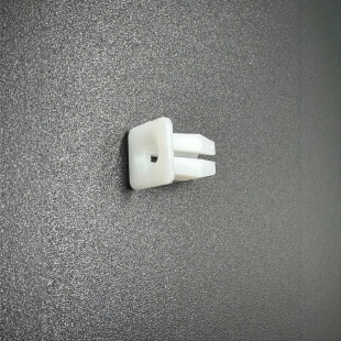 High-quality plastic buckle leaf plate fixing buckle is suitable for Ford fast wire nail seat screw seat universal sealing buckle