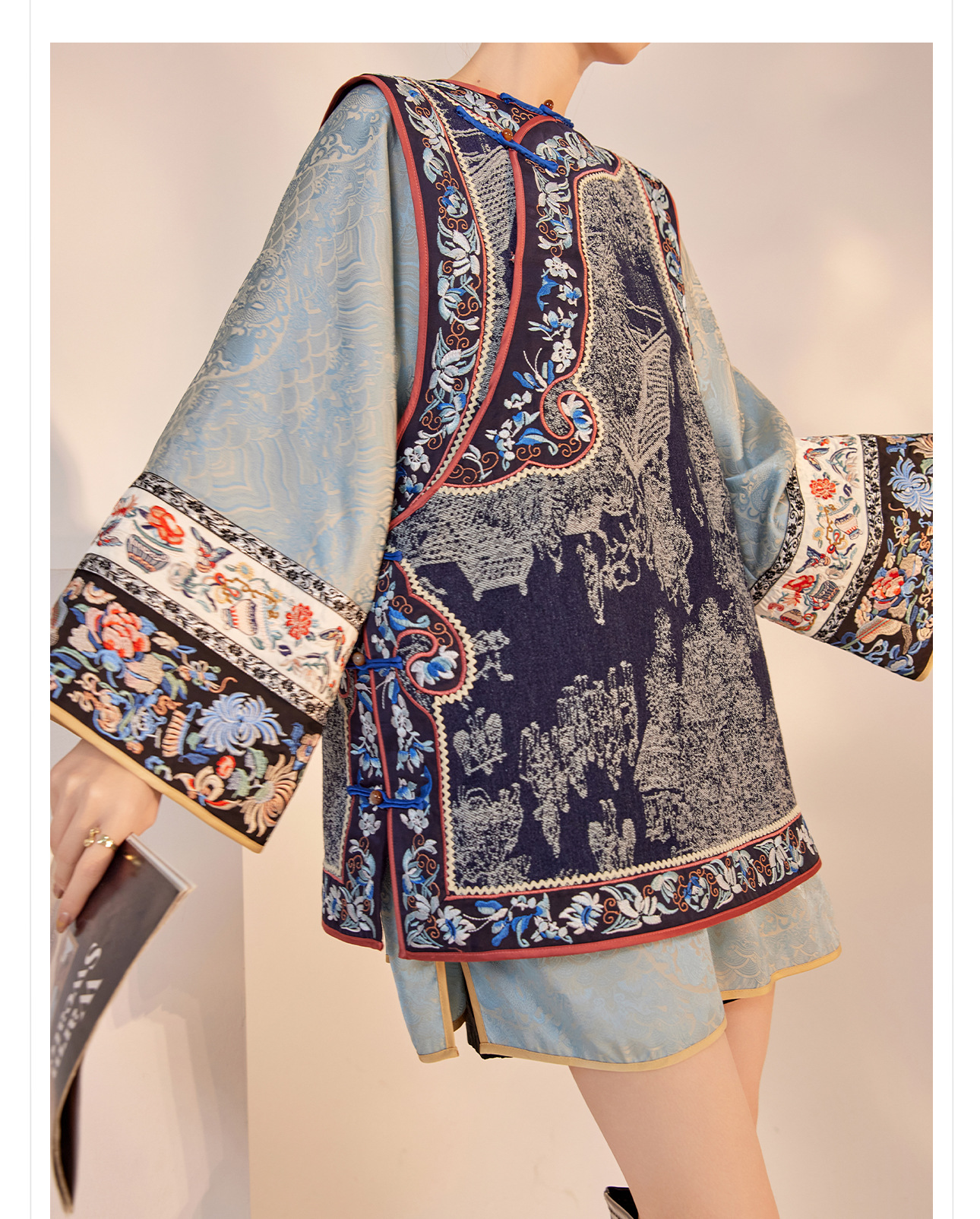 Áo khoác blazer nữ kiểu Trung Quốc cao cấp chất lụa jacquard tay dài mùa thu — Màu xanh lam nhạt chi tiết 15