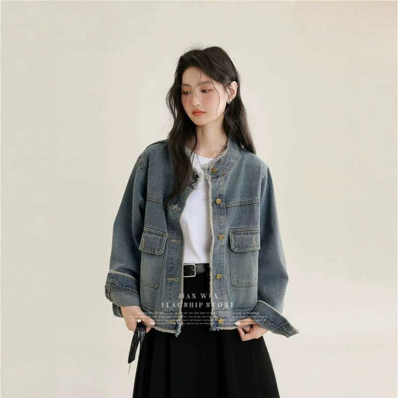 College Style 2026 Spring and Autumn New Denim Jacket with Round Neck and Tassel Design, Loose Fit, Vintage Slimming Jacket for Women College Style 2026 Spring and Autumn New Denim Jacket with Round Neck and Tassel Design, Loose Fit, Vintage Slimming Jacket for Women