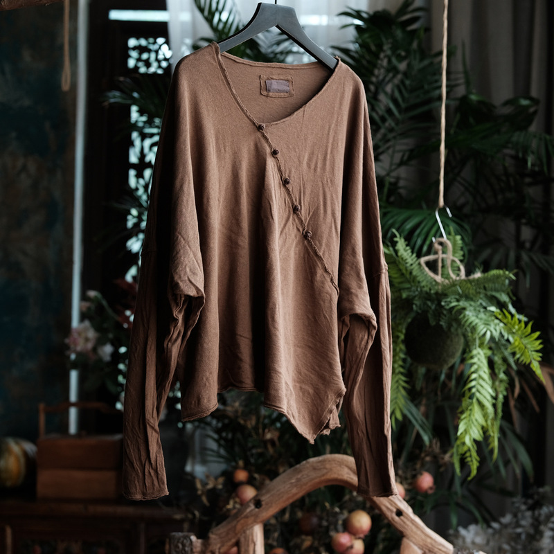 Little Mud Girl Retro Artistic Buttoned Cotton and Linen Loose Versatile Base T-Shirt 10627 Clearance Special Price Little Mud Girl Retro Artistic Buttoned Cotton and Linen Loose Versatile Base T-Shirt 10627 Clearance Special Price