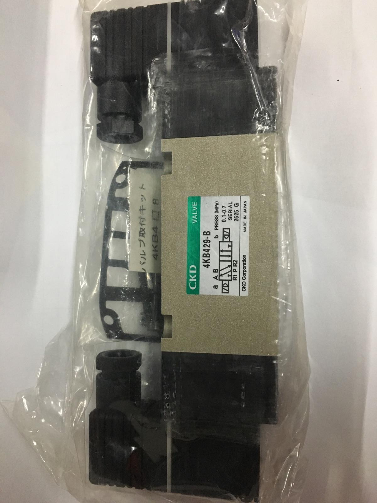 日本CKD电磁阀4KB429/4KB420原装真品AC220/AC110/DC24V秒发货