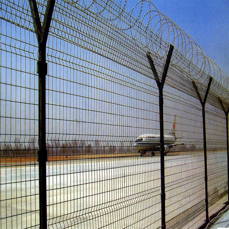 监狱护栏网机场围栏网防攀爬刀刺护栏网军事边防Y型柱防护网栅栏