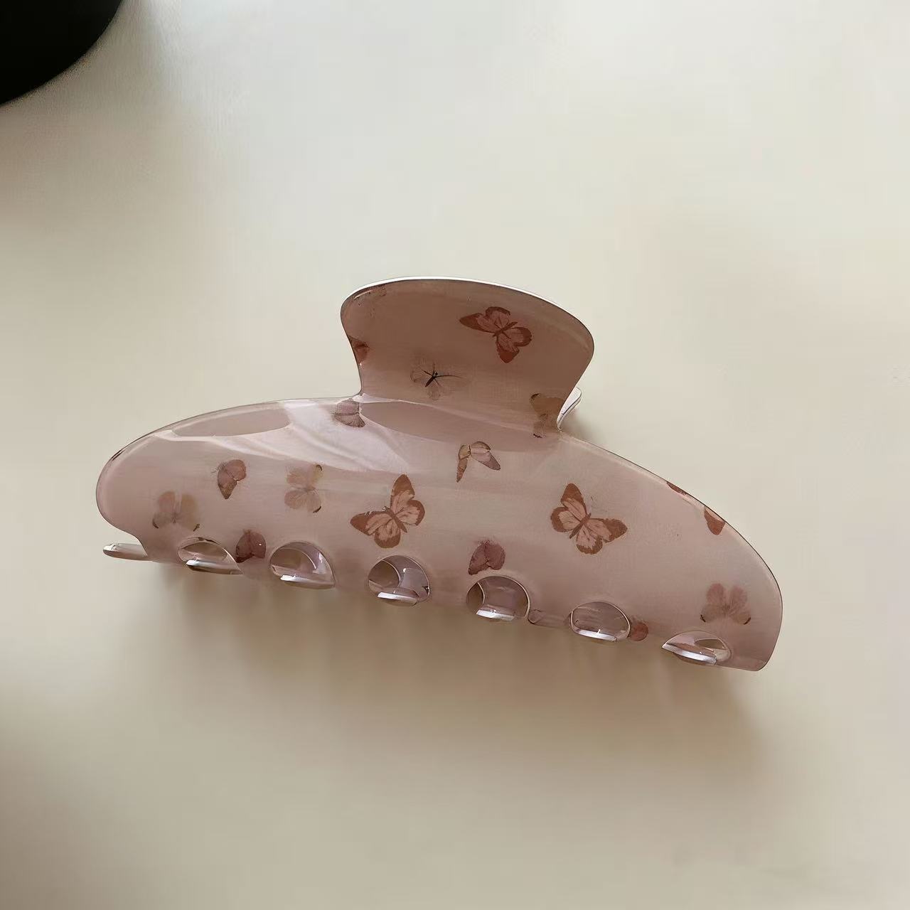 5146 premium shark clip - rice butterfly half-round