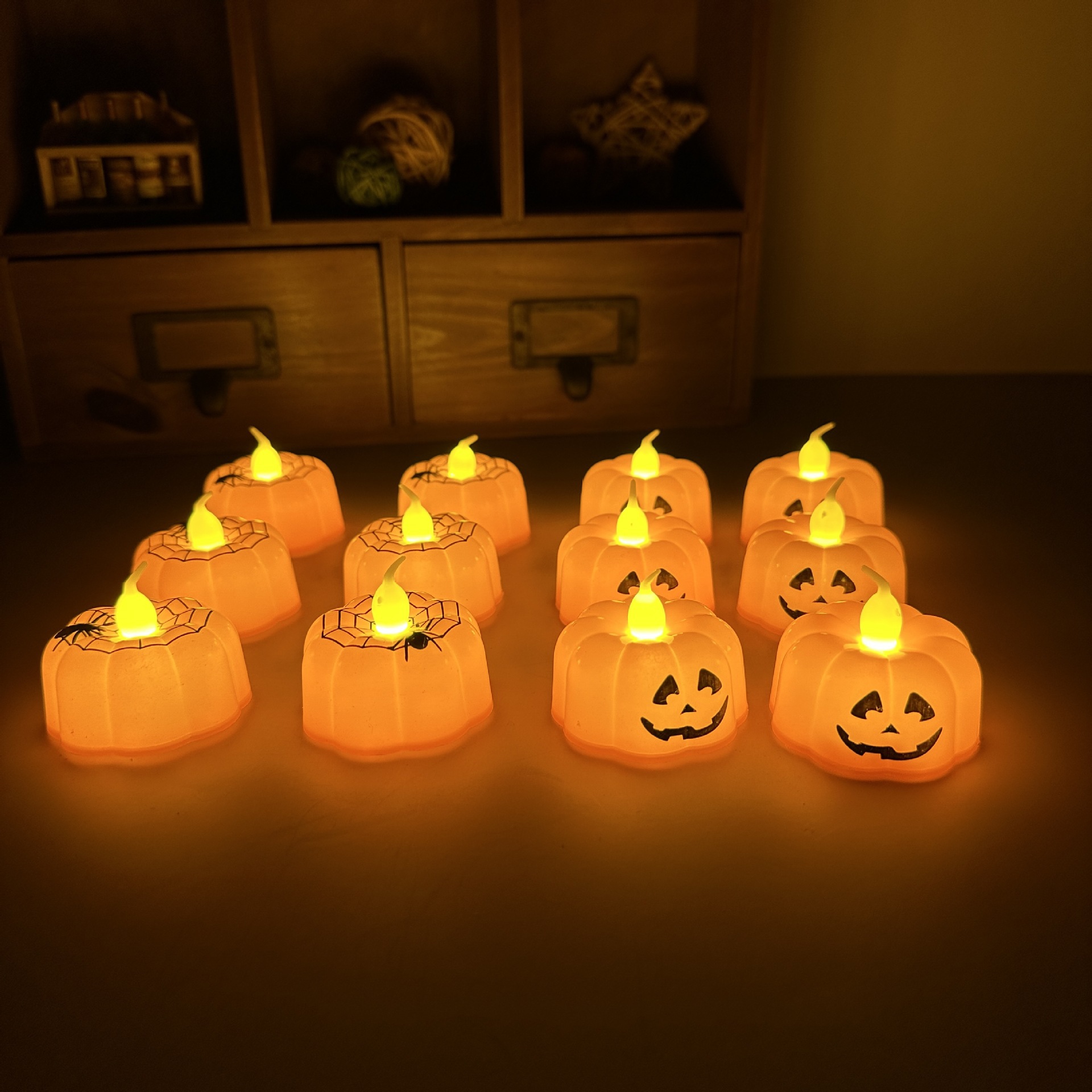 Lámpara de calabaza de Halloween decoración de fantasmas prop led lámpara de vela electrónica suministros de fiesta luminosa lámpara de noche lámpara de viento