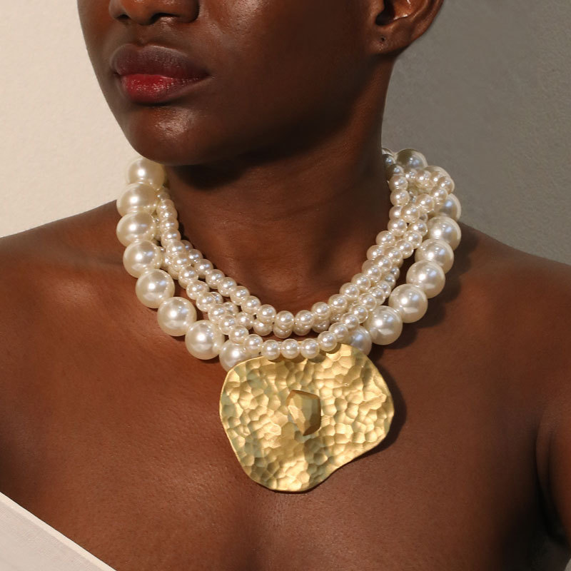 Cross-Border New Fashion Multi-Layer Imitation Pearl Exaggerated Necklace Original Design Women's Necklace Factory Direct Supply Wholesale