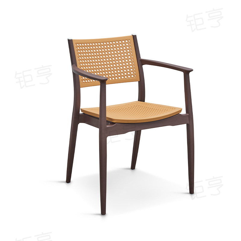 Nueva silla de plástico de materia prima PP nórdica silla de respaldo de plástico simple marco silla de color seleccionable fábrica al por mayor