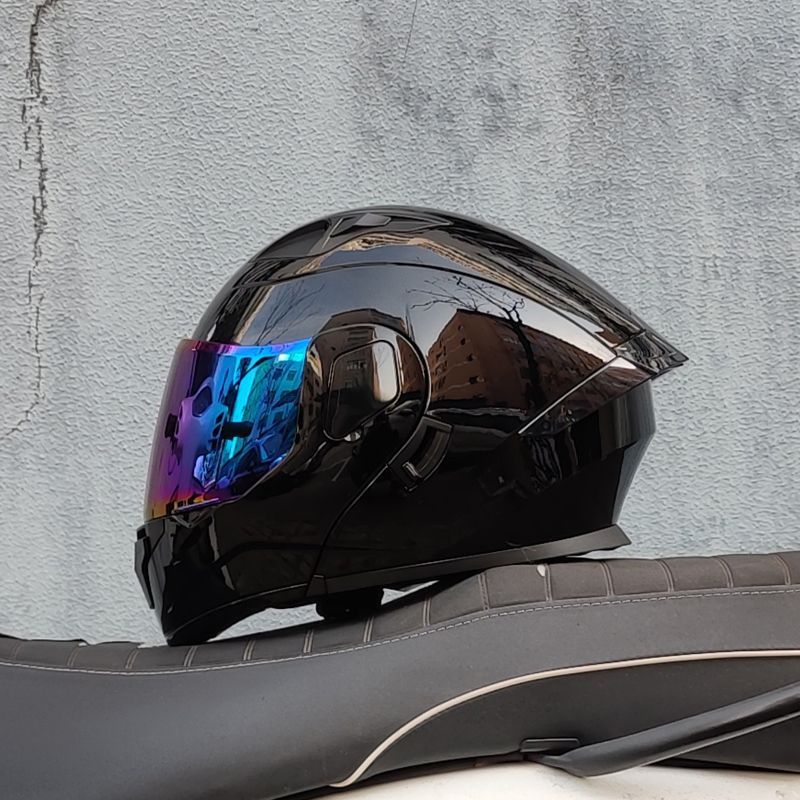 Motocicleta con doble espejo, casco para hombres y mujeres, casco para motocicletas, cuatro estaciones, cola de locomotora, casco Bluetooth, nuevo estándar nacional