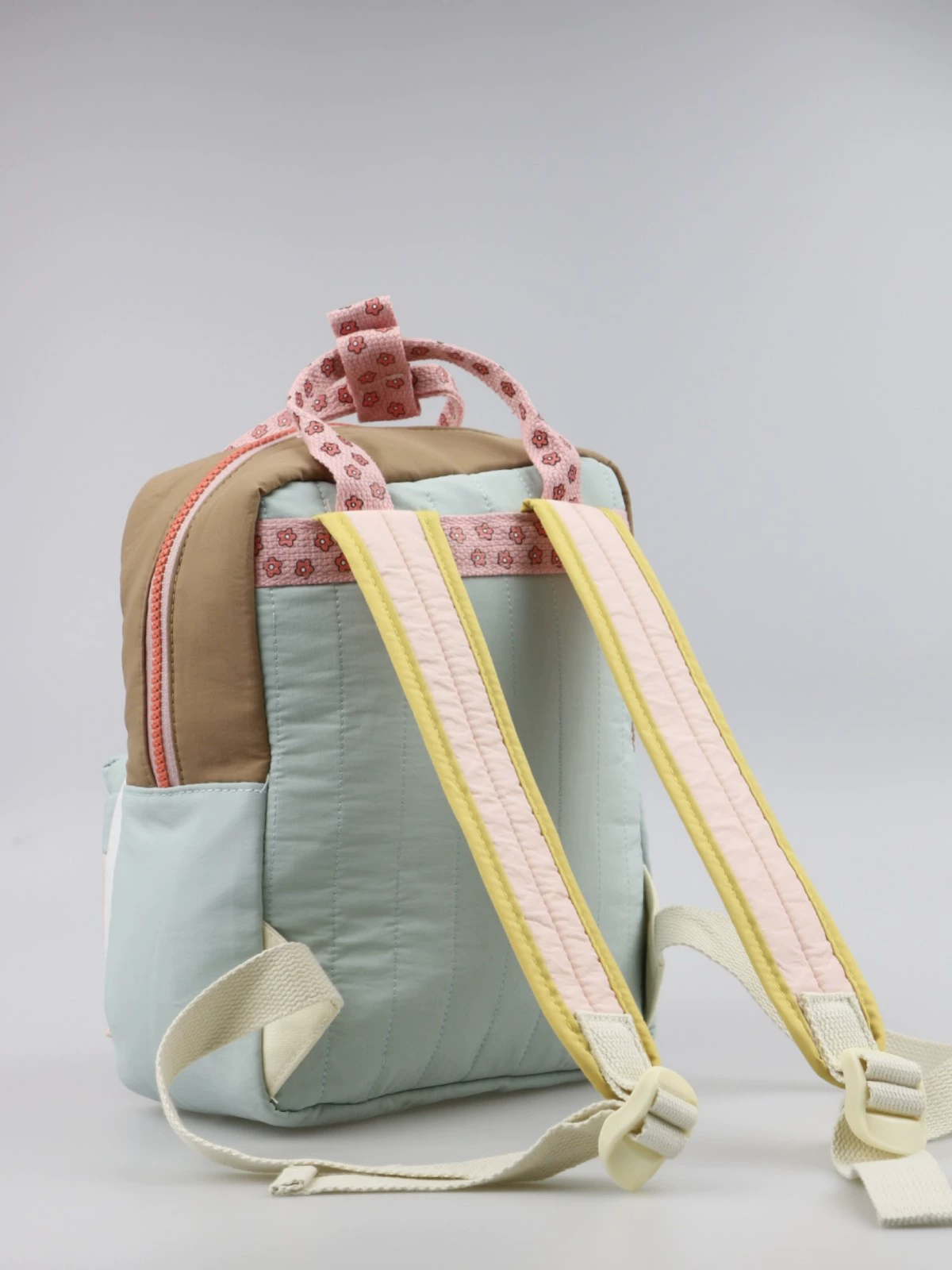 Children's cute backpack, school bag solar-powered