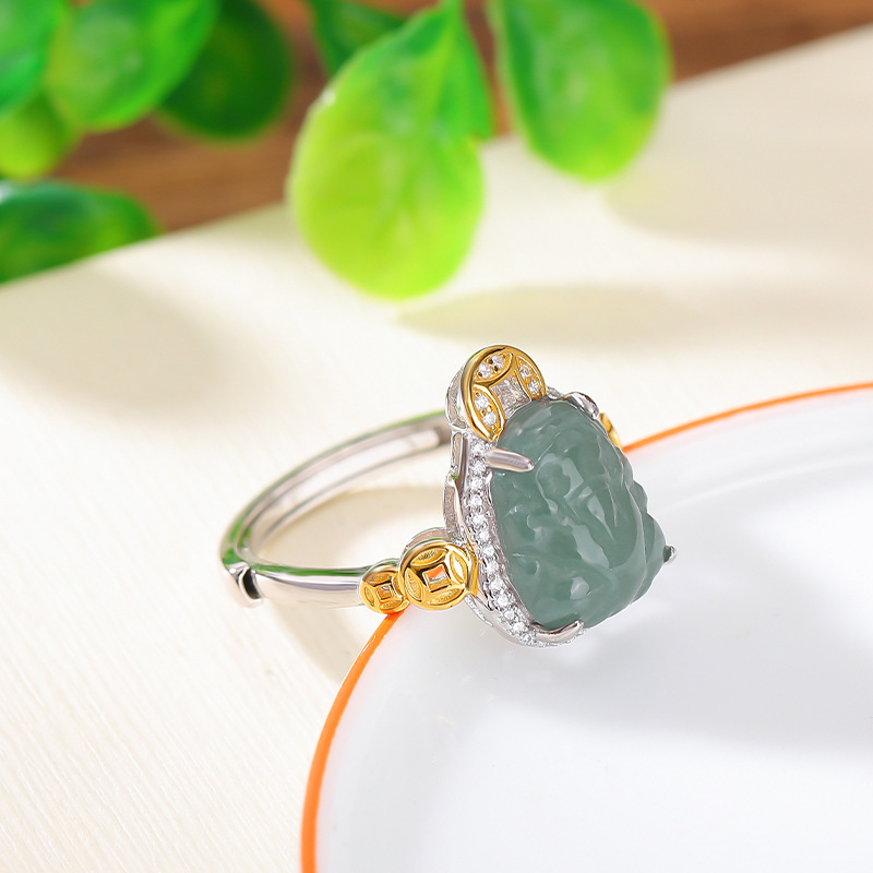 Nhẫn bạc S925 mạ vàng khảm đá xanh ngọc bích họa tiết Pixiu phong cách cổ điển — Bạc 925