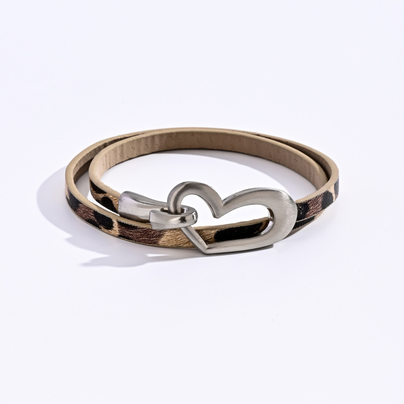 European and American Cross-Border New Style Heart-Shaped Leather Fashion Simple Stackable Wrap Cuff Bracelet for Women