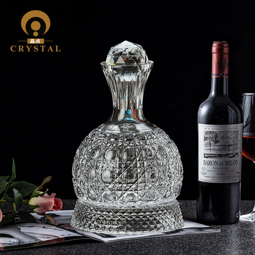 European Crystal Glass Vortex Red Wine Decanter Set Home Use Rotating Top Pouring Glass Barware Luxury High-End