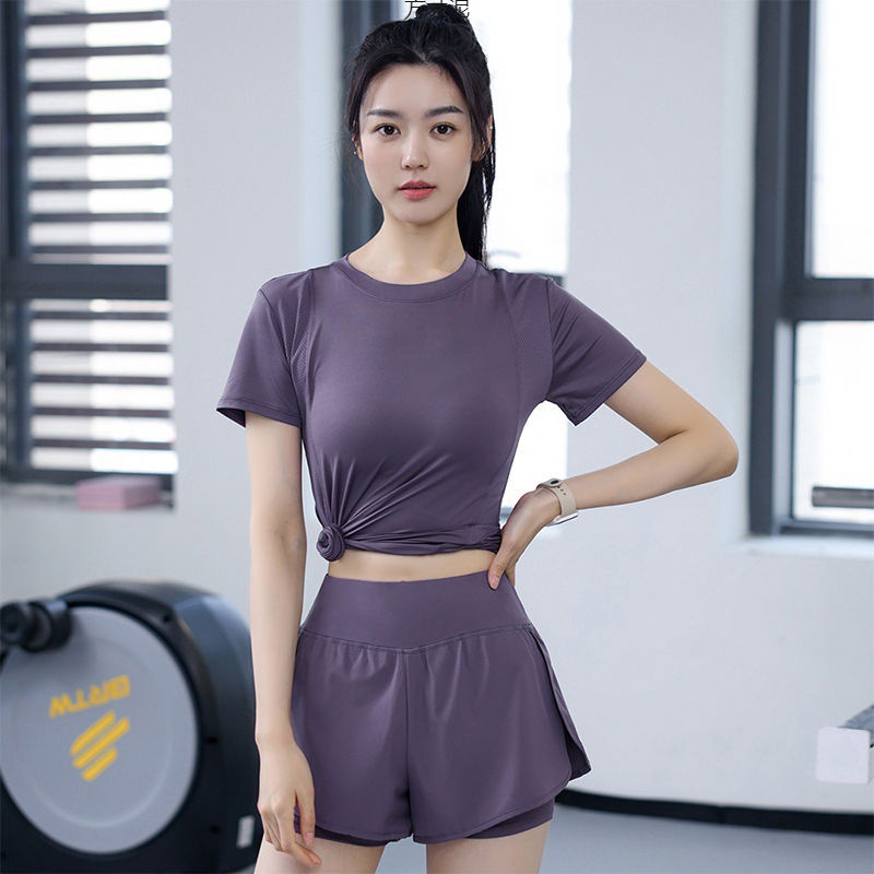 Trajes de yoga para mujeres de verano ropa seca rápida delgada para correr trajes deportivos de entrenamiento en línea para mujeres ropa de fitness de dos piezas