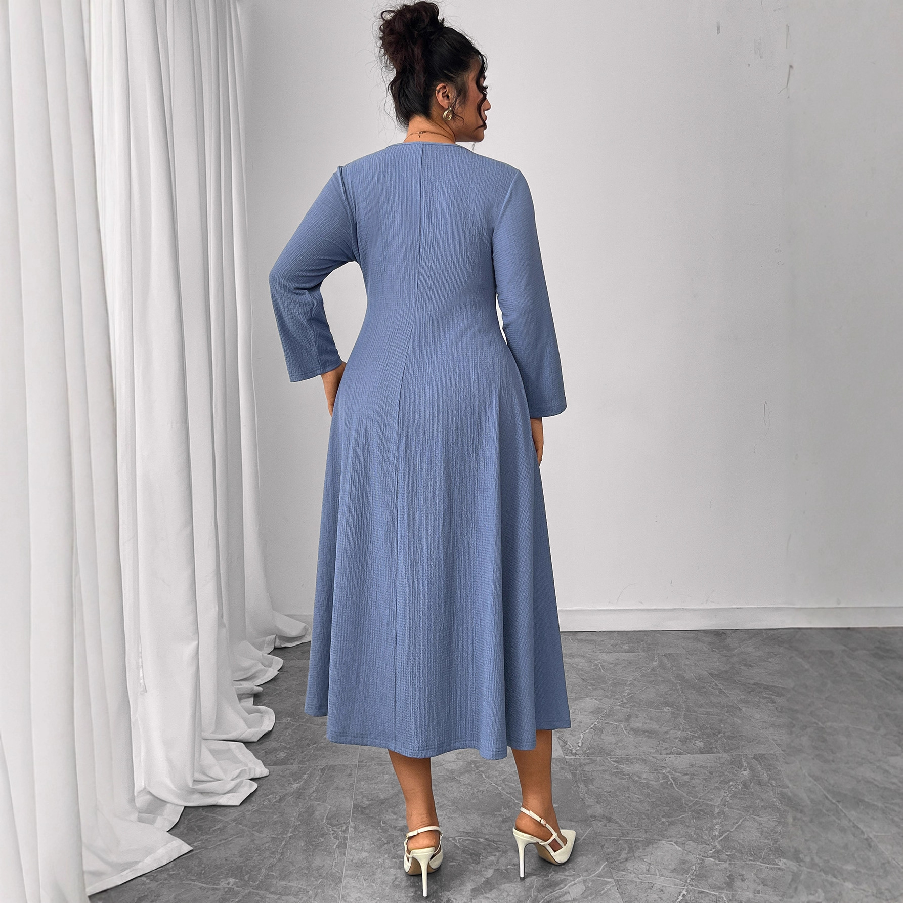 New long-sleeved dress for early autumn in European and American foreign trade. Amazon square collar, plus-size, loose, high-waisted, slimming long dress for chubby girls