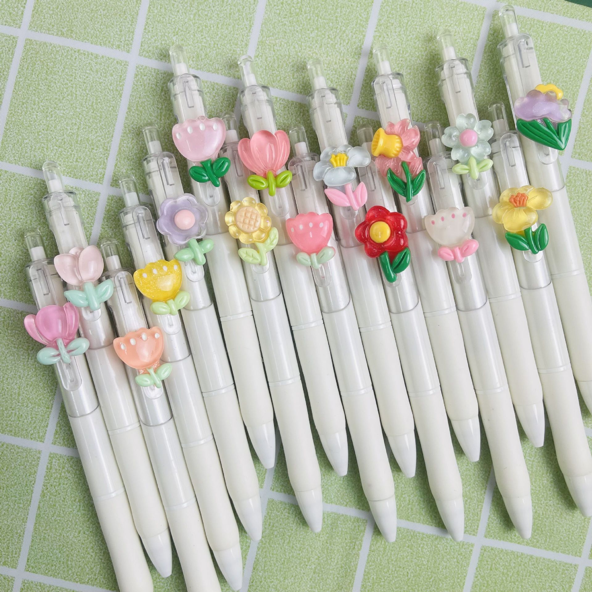 清新ins风花朵st头中性笔限定高品质按动笔学生少女心礼品挂件笔