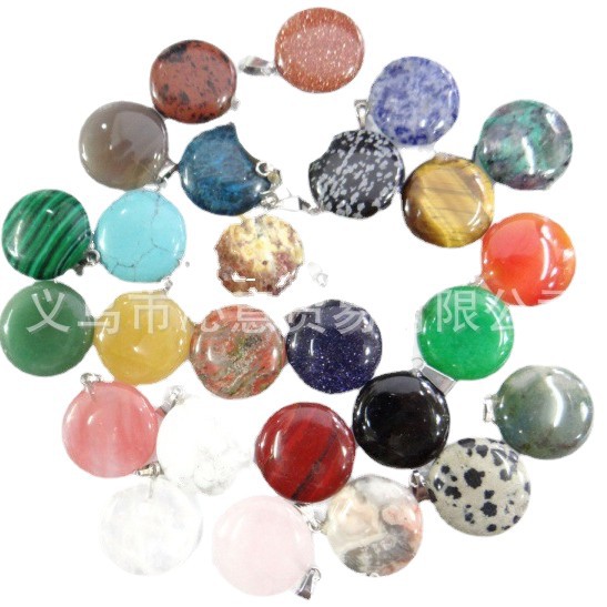 Fábrica al por mayor Piedra Natural Rosa cristal ágata piedra redonda pastel colgante collar accesorios pieza redonda europea y americana joyería de moda