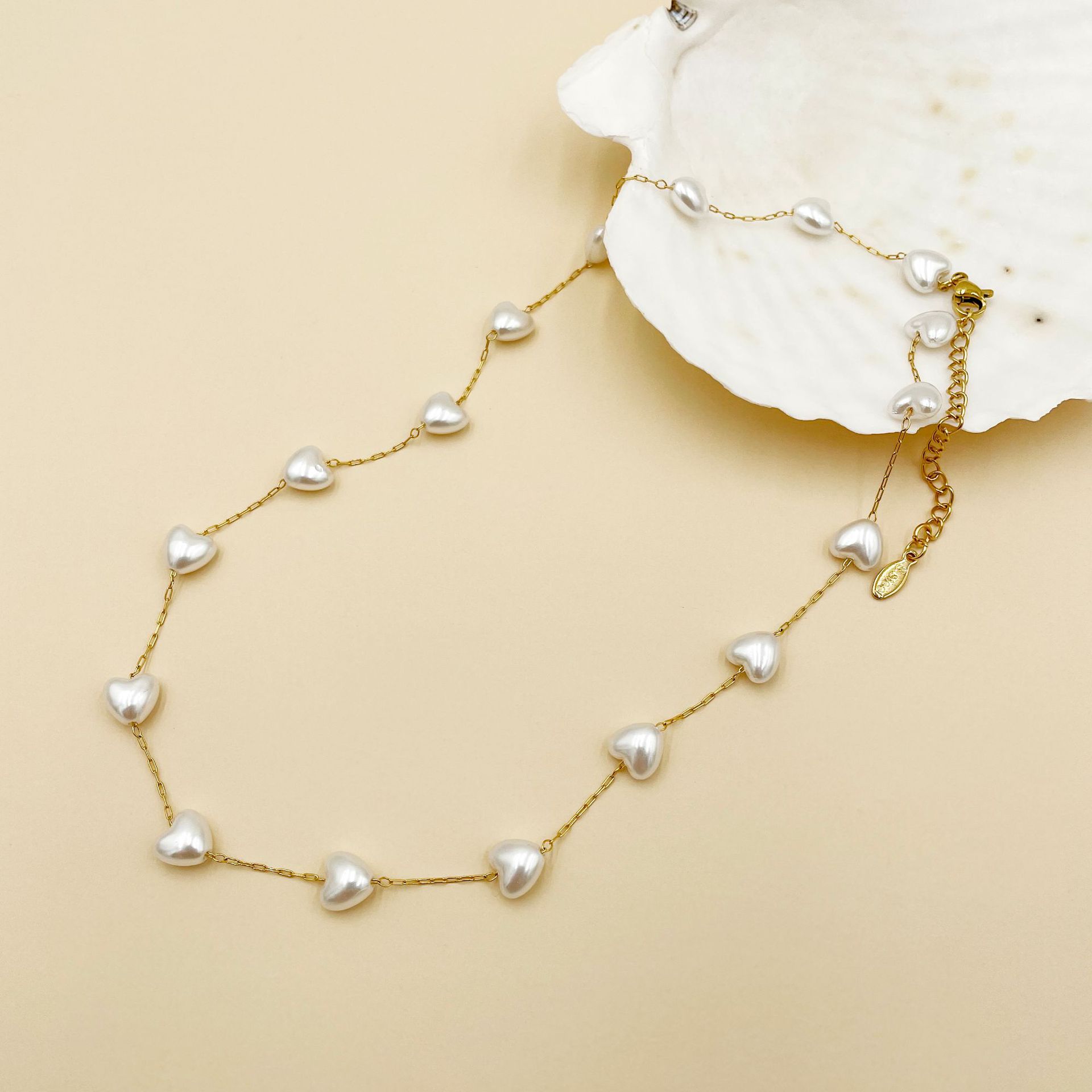 Daily Occasion 304 Stainless Steel Material Heart Shape Pattern Wholesale Jewelry Simple Style Heart Shape 304 Stainless Steel Shell 14K Gold Plated Chain Stainless Steel Necklaces