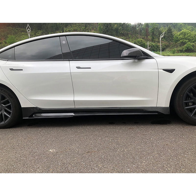 Suitable for rejuvenating the new version of Tesla Model3 side skirt modification surround trim lever protection high-performance spoiler