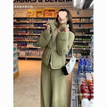 厂家灯芯绒简约棉服女装新款冬季穿搭设计感加厚外套两件套装欧美