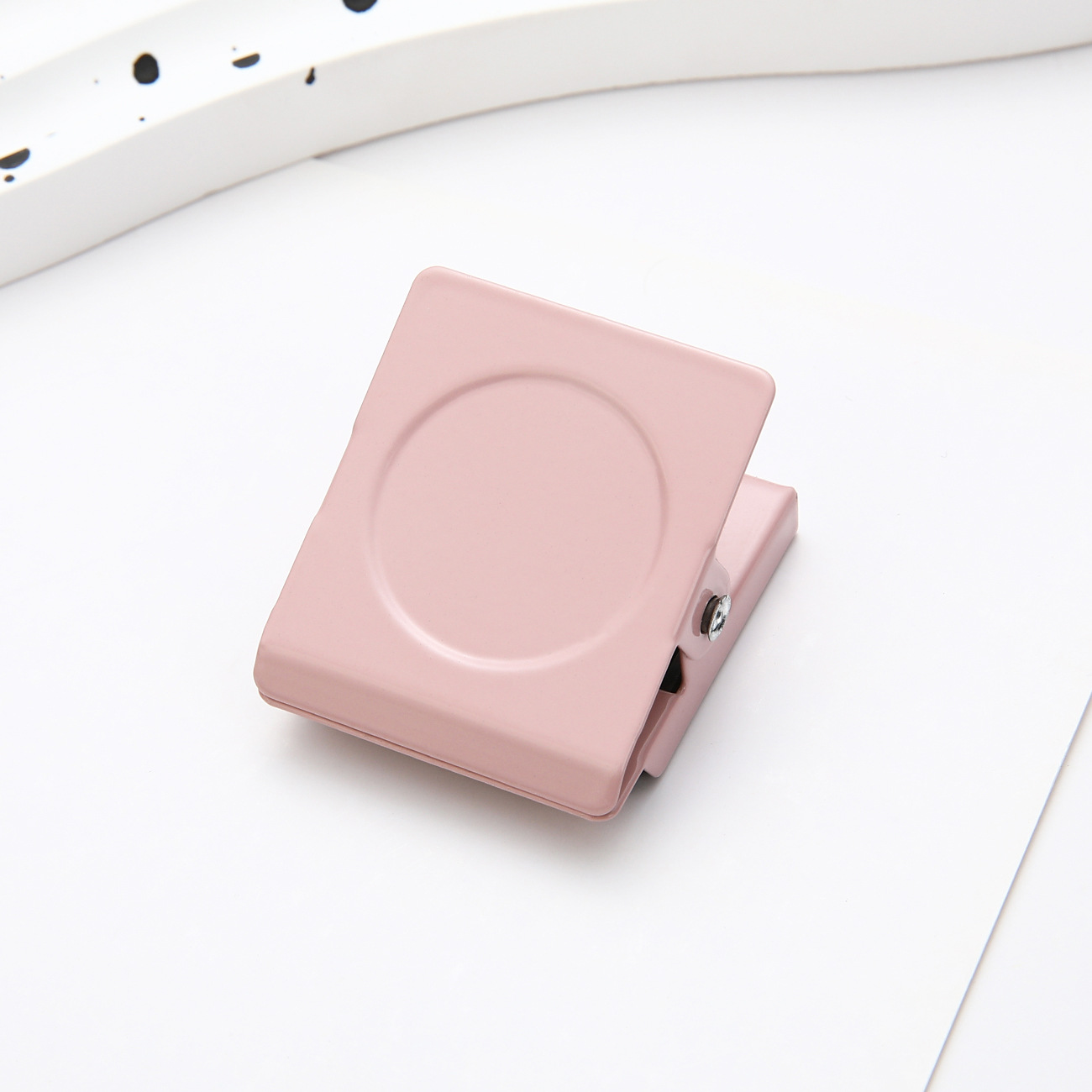 Clip de imán de metal de color creativo caramelo color carpeta de notas multifuncional carpeta de mensajes de refrigerador al por mayor