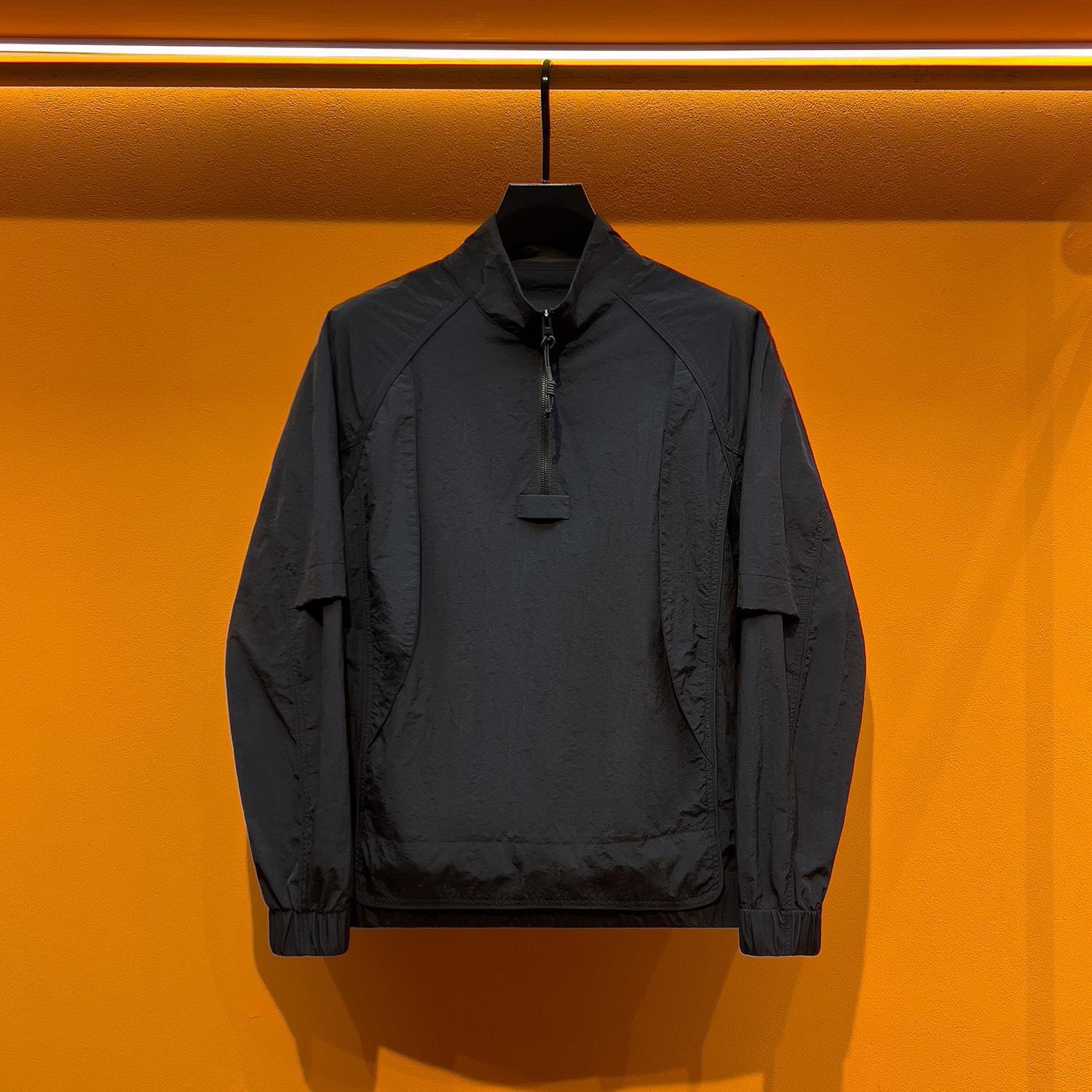 Autumn sweatshirt with zipper for men and women