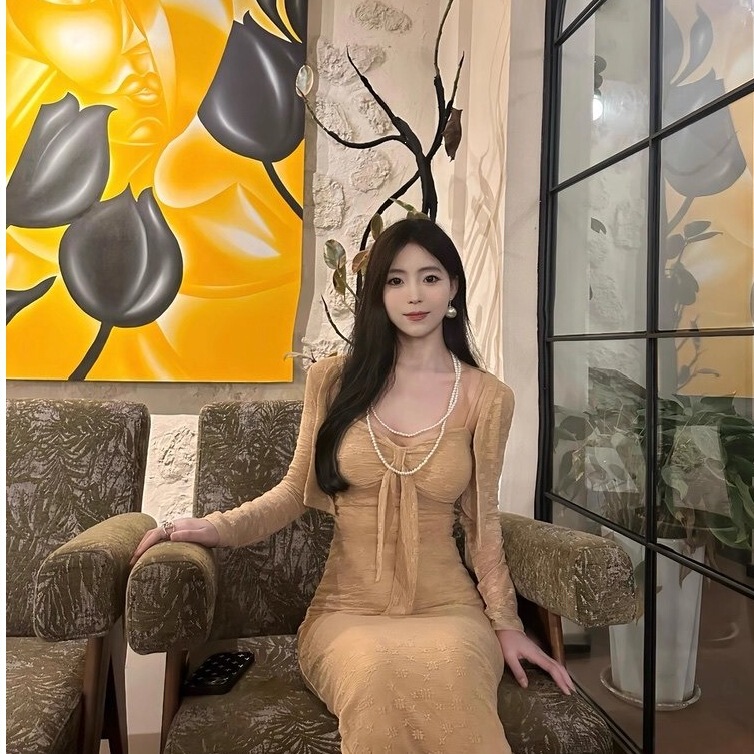 Pure Desire Strapless Dress with Straps for Women 2026 Design Waist-Cinching Tube Top Fishtail Long Dress Cardigan Two-Piece Set