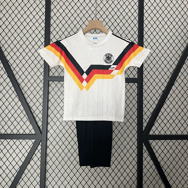 90 German home