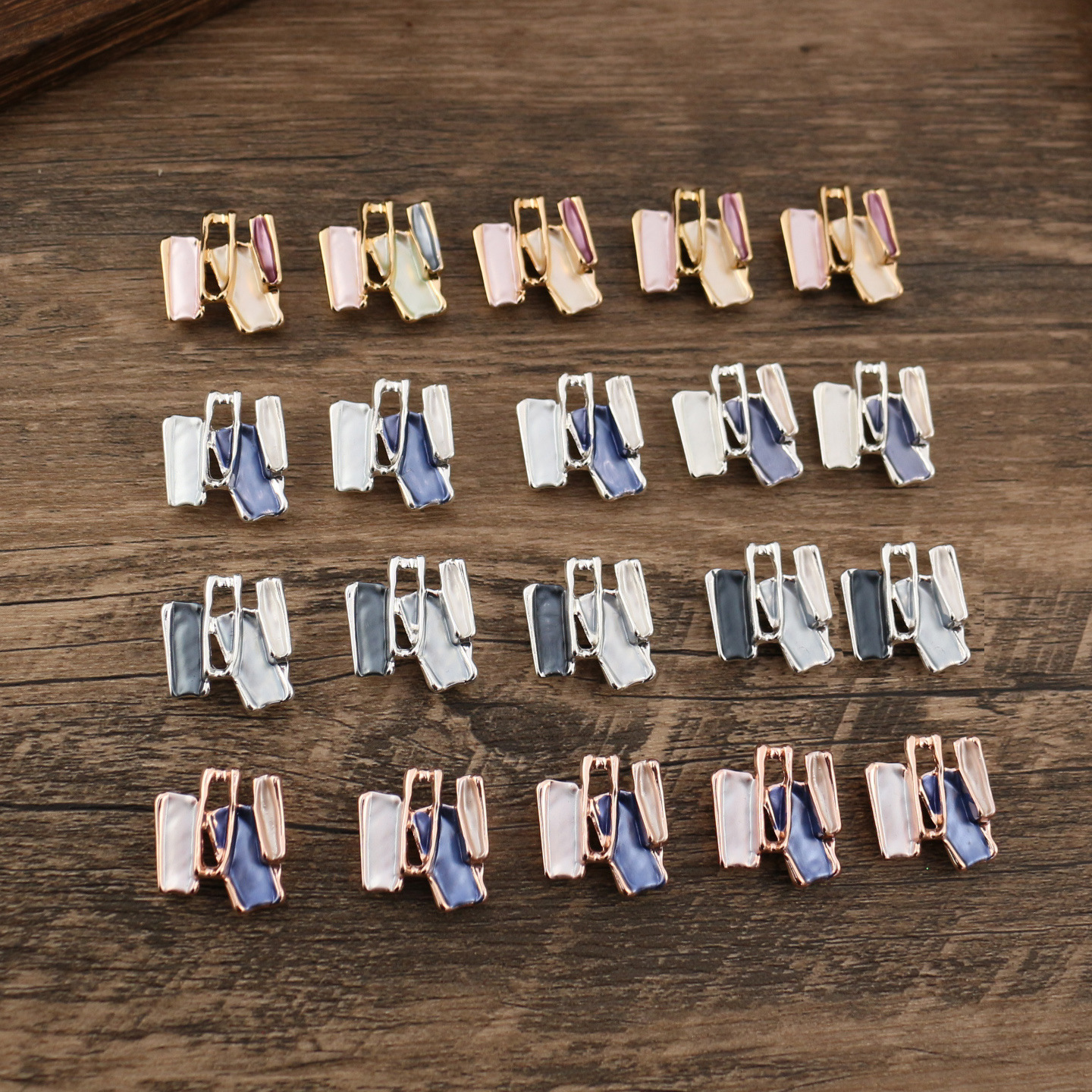 기하학적 액세서리의 맞춤형 색상(1개 액세서리)