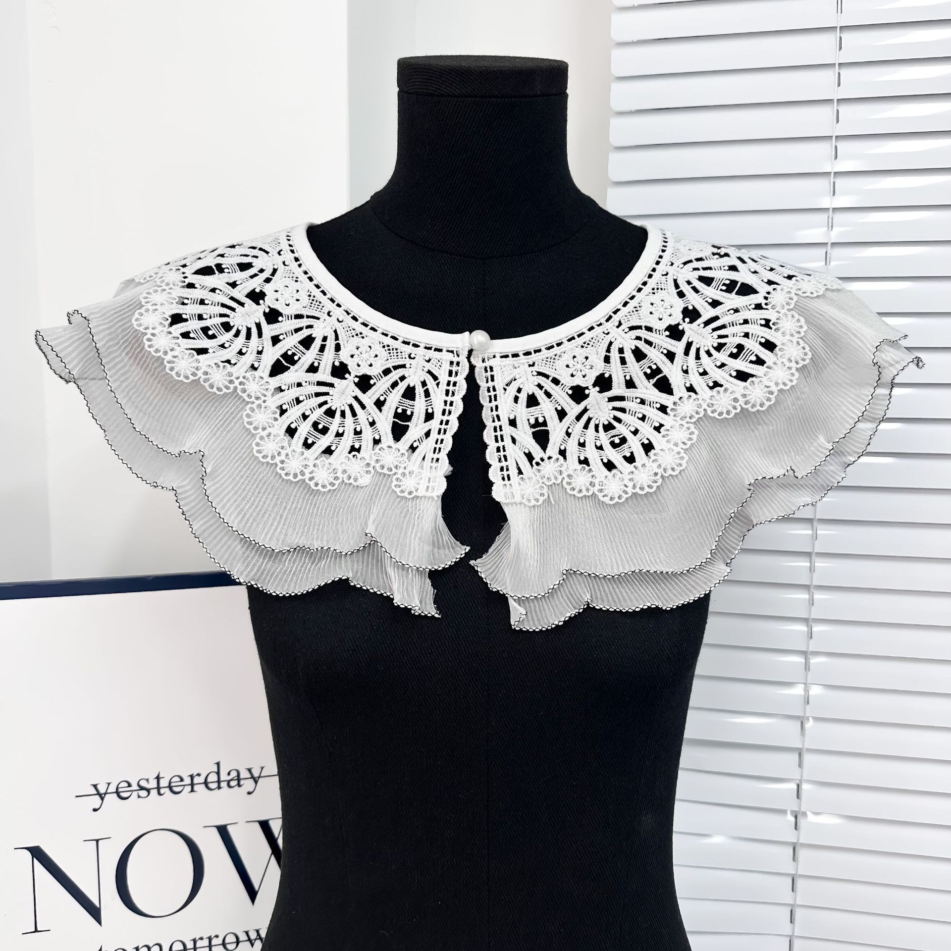 Cuello Falso Decorativo con Encaje Poliéster Decorativo Con Encaje para Vestidos y Suéteres