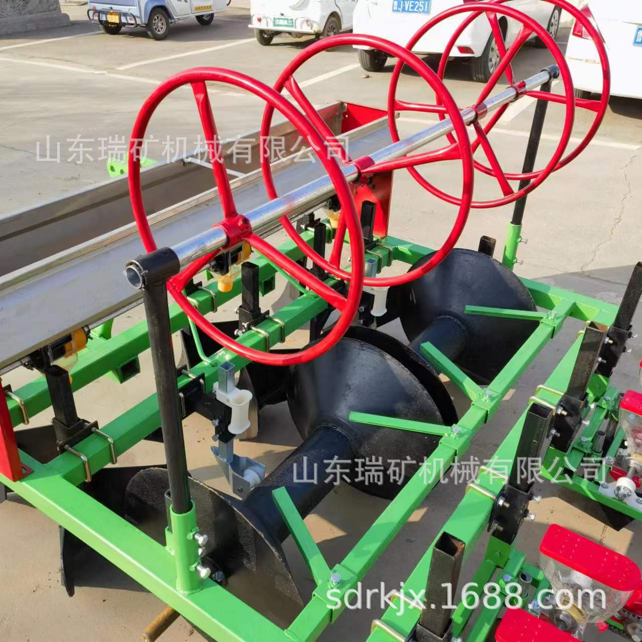 蔬菜谷子播种机施肥播种一体机高粱油菜精播机可加滴灌架四轮车带