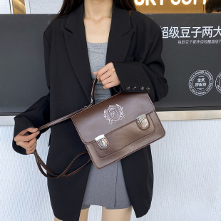 �羳�|�а���Ů2025�����¿�μ���WԺ�L����ͨ�ڴ�����б���