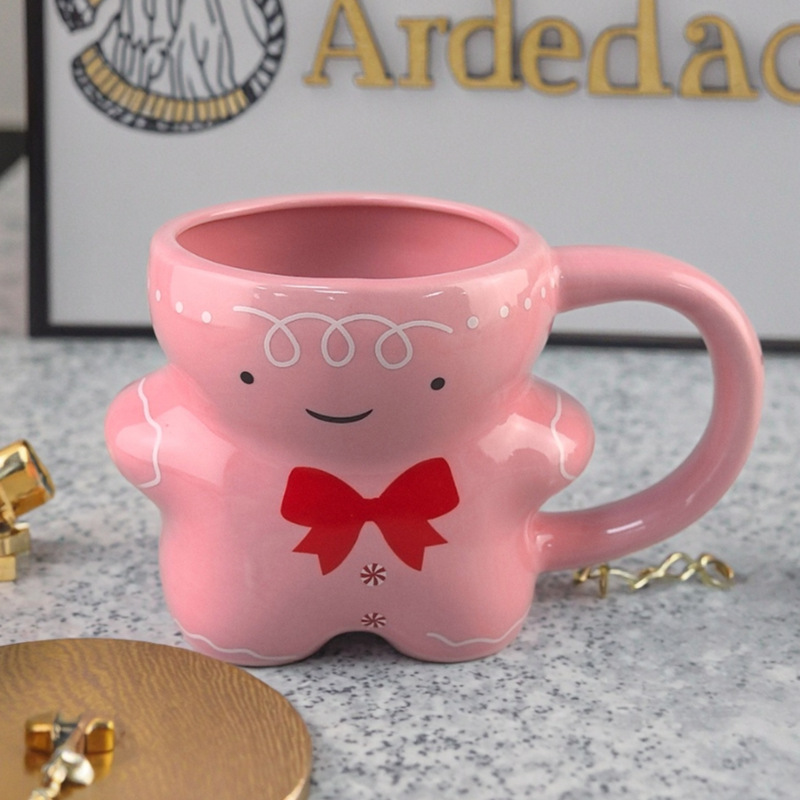 Navidad transfronteriza pan de jengibre hombre taza de cerámica taza de café lindo pan de jengibre man-made taza de marca taza de pareja taza de desayuno