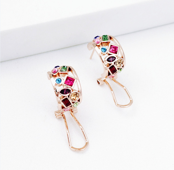 �¿�ŷ��ʱ�����и߼��в�ɫˮ�����۶���Ů���Գ�������Ů������