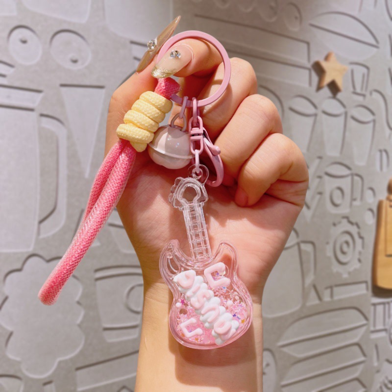 アクリル小さなギター流砂ボトル発光キーホルダーオイルペンダントカップルキーホルダーペンダント小さなギフト卸売|undefined