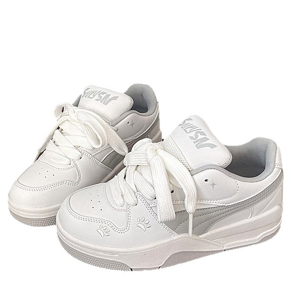 Zapatos de suela gruesa de Hong Kong 2026 primavera y verano de nuevo cordón de colores zapatos deportivos pequeños zapatos blancos estudiantes zapatos casuales bajos