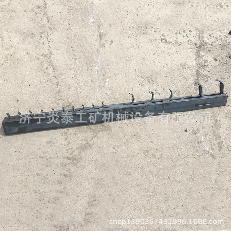 U型螺栓固定矿用通信冲压金属电缆钩  大小钩组合式镀锌挂钩厂