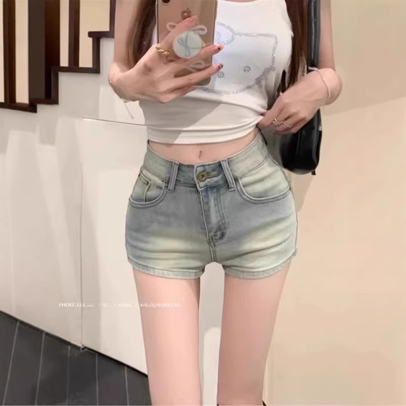 Vintage Distressed Light-Colored Denim Shorts for Women, Summer High-Waisted Stretchy Slim-Fit Ultra-Short Straight Hot Pants for Petite Figures