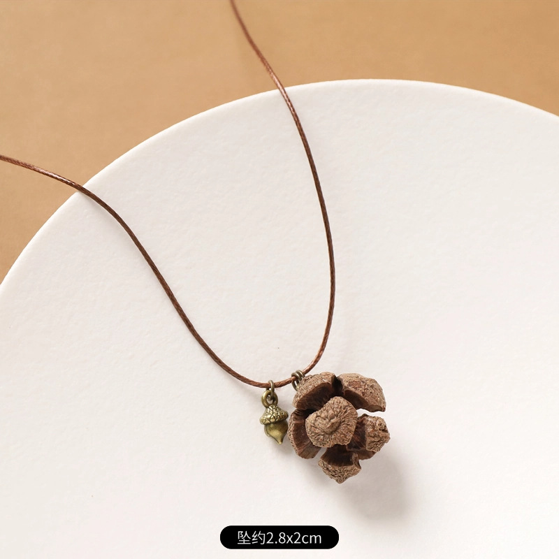 26-plant necklace (football fruit)