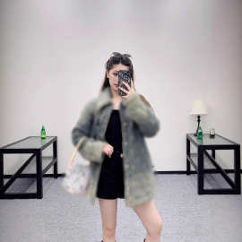 特价处理：高版本驴家高品质满身刺绣字母水洗做旧棉服牛仔外套