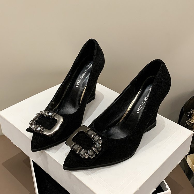 블랙 라운드 버클