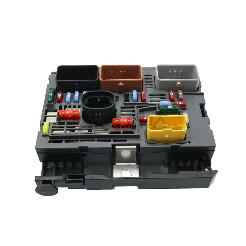 9675878080 es adecuado para Citroën Peugeot fusibles 9675878080 mayorista