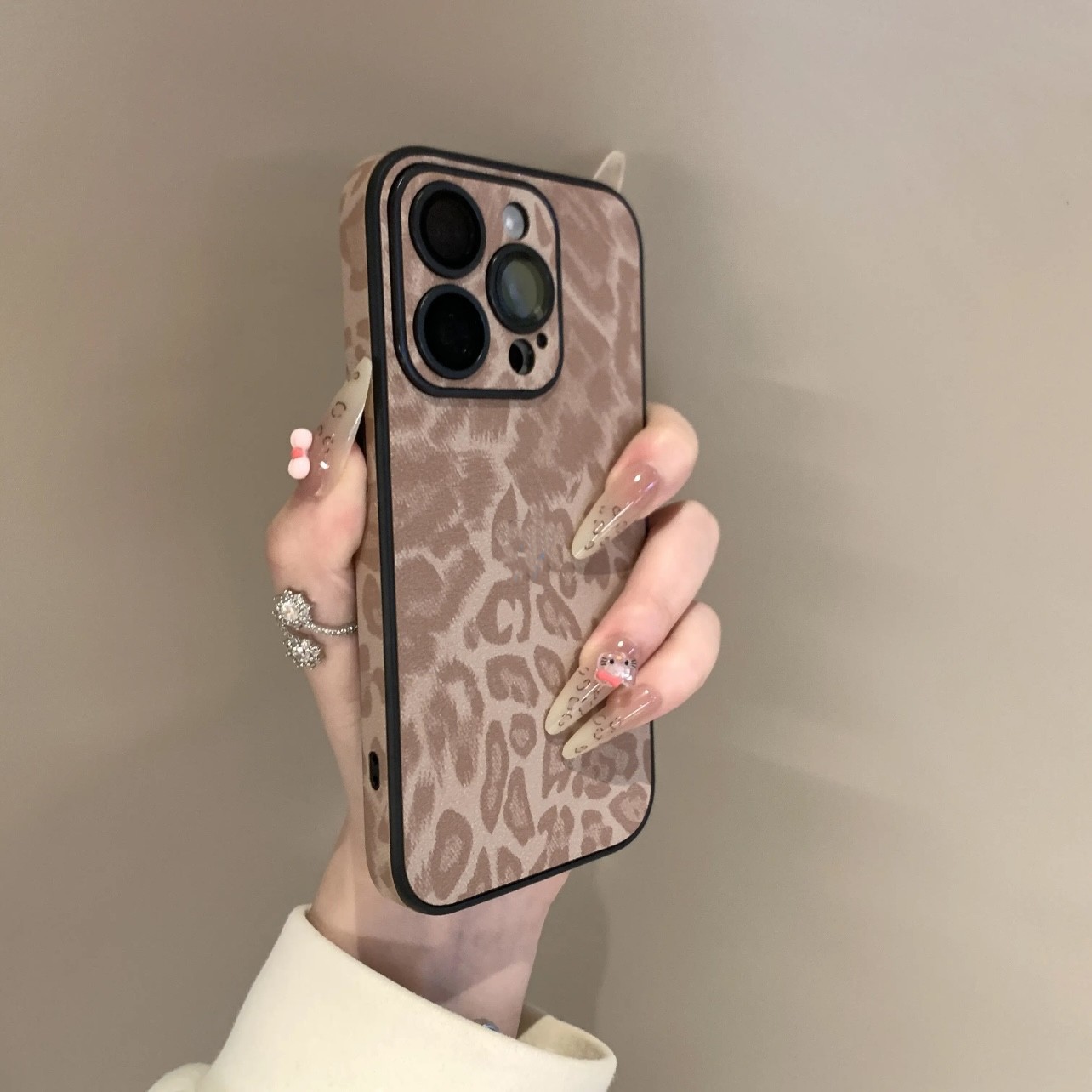 Estudo de leopardo para iPhone17 protector 15promax Apple 15 con película de lente transfronteriza