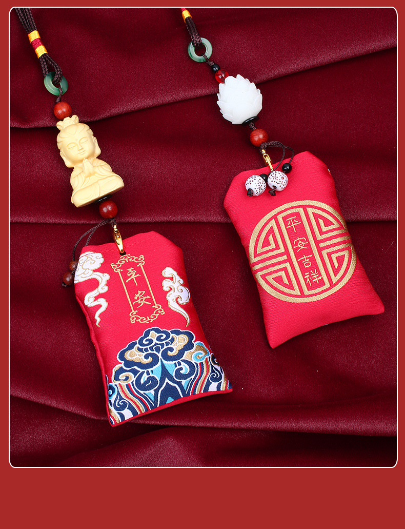 Car pendant car high-grade boxwood carving Buddha Ping An sachet Lotus jewelry rearview mirror pendant gift