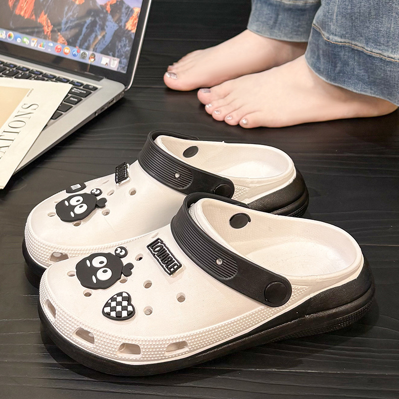 2025 New Puff Pvc Cute Cartoon Croc Shoes Women's Summer New Heightening Thick-Soled Anti-Slip Sandals