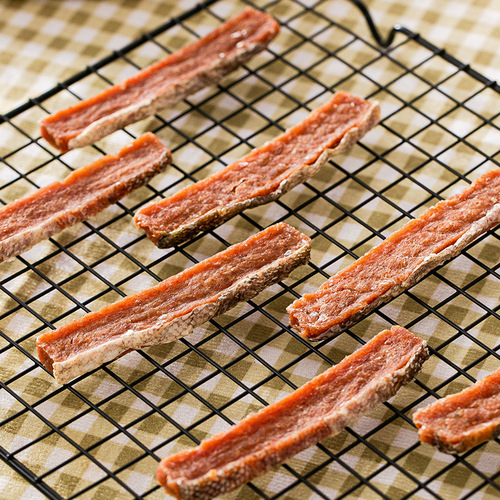 Dog snacks cut into strips of salmon pet Teddy small puppy training reward bite-resistant molar stick wholesale
