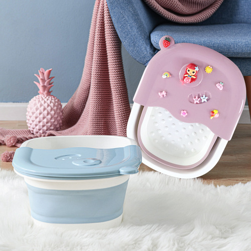 Cartoon Cute Children's Foot Basin with Foldable and Stackable Tall Design, Cover Included, Foot Washing Basin for Student Dorms, Massage Foot Bath Tub