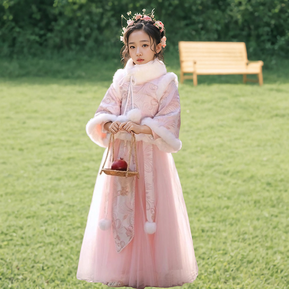Winter Hanfu for Girls with Thickenings and Chinese Style Children's Pink Ancient Style New Year Dress for Middle-Aged Children, with Cotton for the New Year