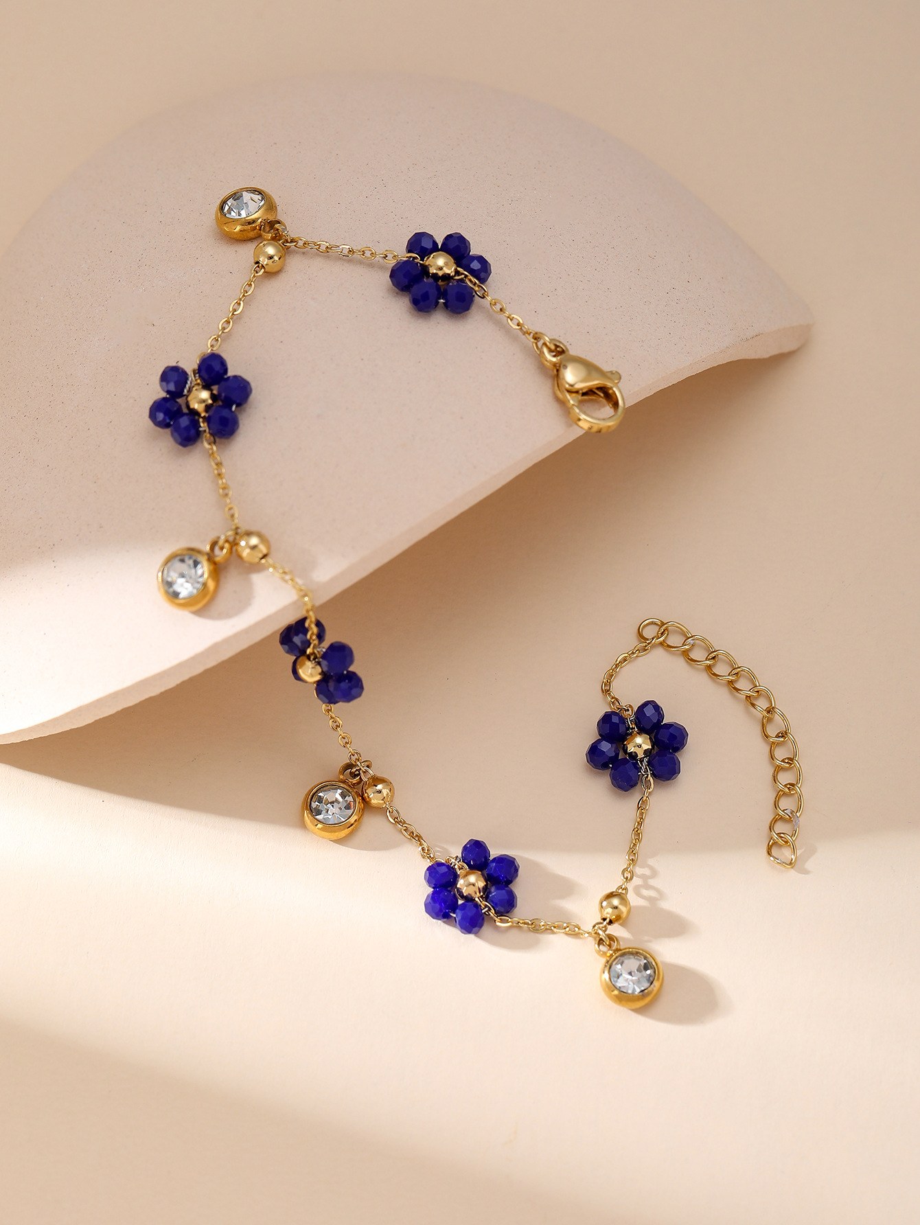 Bracelets Classification Retro Simple Style Flower Titanium Steel Bracelets In Bulk