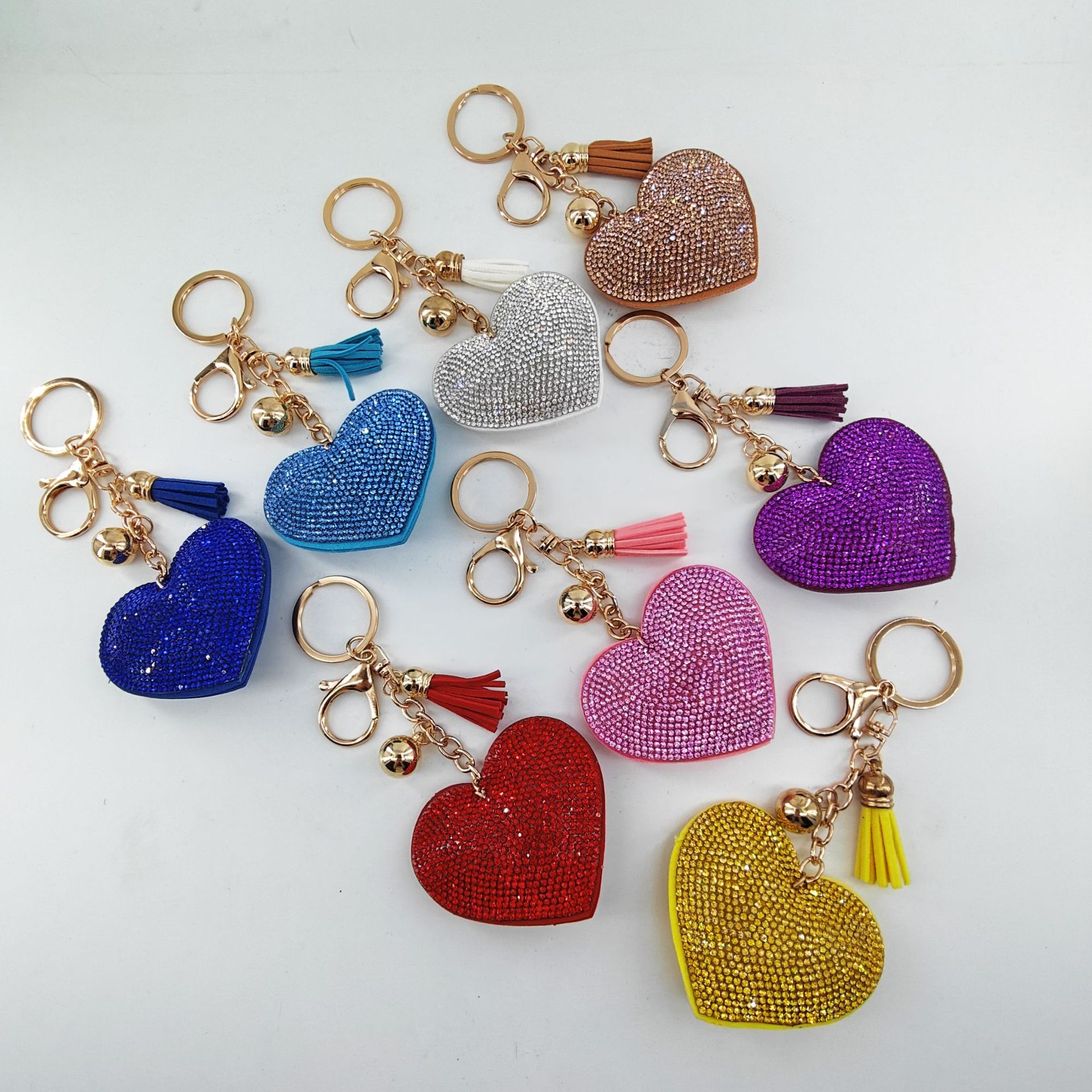 Cross-Border Creative Small Gifts, New Diamond-Encrusted Velvet Alloy Keychain Pendant, Heart-Shaped Accessories