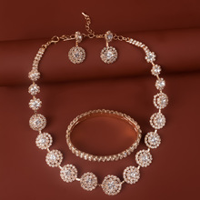 �¿�W���F��ˮ� �������b�� Ůʿ�ٴ�������C�鼆��ֱ���S