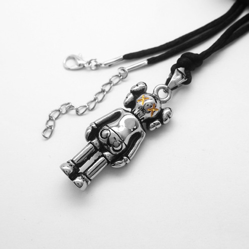 Trendy personality Internet celebrity violent bear doll men and women necklace bear titanium steel necklace punk hip-hop stainless steel pendant